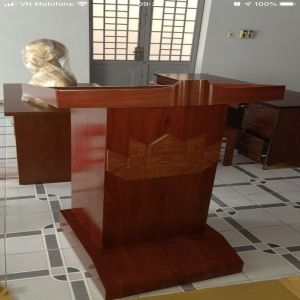 Bục Phát Biểu 02